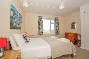 Hillcroft Bungalow