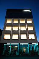 On the Way Hotel