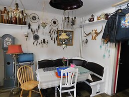 Blackstad Vandrarhem Hostal B&B