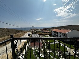 Oikos Bozcaada