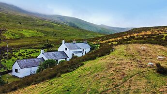 Cwm