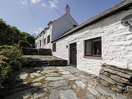 Cwm