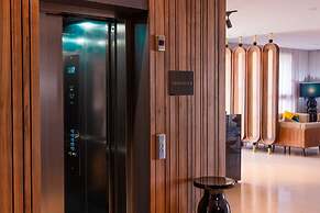 Urban Hotel and Spa