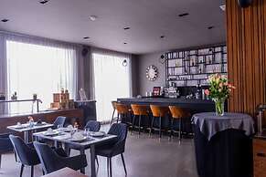 Urban Hotel and Spa