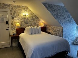 The Garrison House Inn