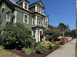 The Garrison House Inn