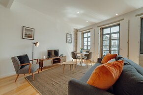 Courtyard Oporto Design Apartment B