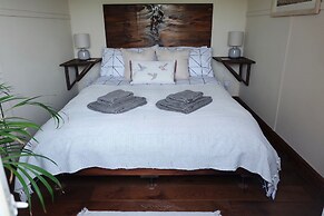 1 Bed Cabin - Sleeps 2 - 15 Mins From Lyme Regis