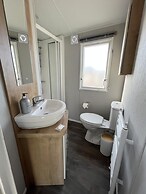 Charming 2-bed Cottage in Morecambe