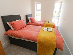 9 Breakwater Way