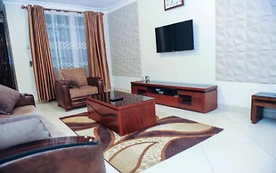 Eric Wilkins apartments Hotel