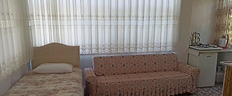 Salda Gölü Kumsalda Apart Pansiyon