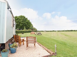 Honeybee Lodge