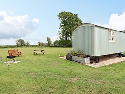 Honeybee Lodge