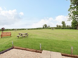 Honeybee Lodge