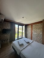 QCUNDA OTEL RESTORANT