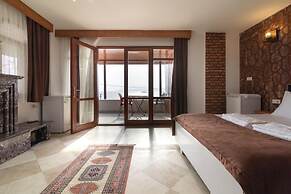 Moon & Sun Otel
