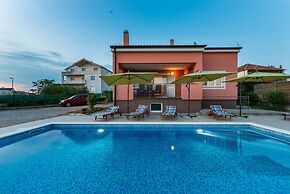 Villa Solis