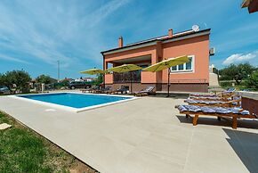 Villa Solis