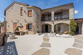 Apartment Alba