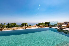 Castielia Residence