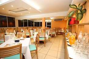 Gran Lourdes Hotel