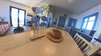 Beachfront/2br/garden/bbq/seaview/quietretreat