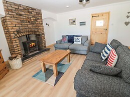 24 Hauxley Links