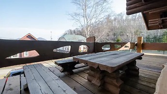 Lake Toya Hillside House