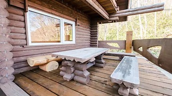 Lake Toya Hillside House