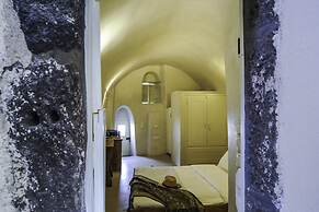 Exi Castle Suites