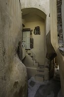 Exi Castle Suites