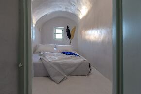 Exi Castle Suites