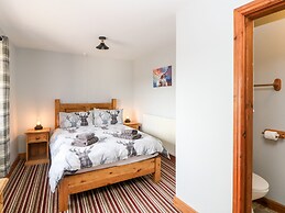 The Tom Wragg Suite