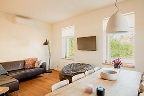 Charming Villa Near Maastricht and Hillside