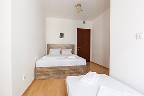 Stay Inn on Aram Str. 70