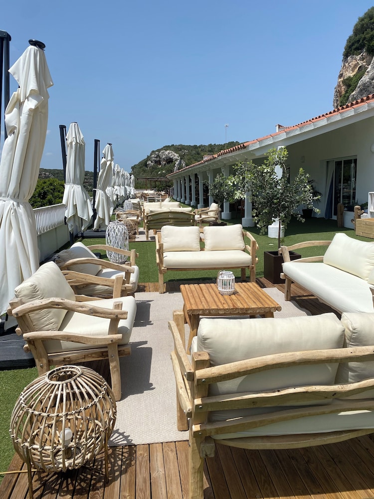 Osprey Menorca Hotel