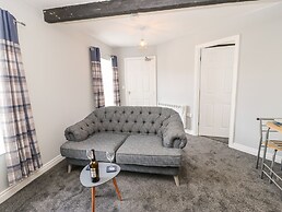 3 Kings Mews
