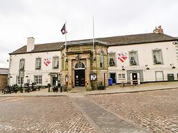 3 Kings Mews