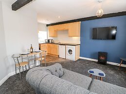 3 Kings Mews