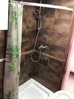 Athos Guesthouse