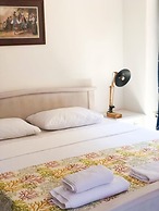 Athos Guesthouse