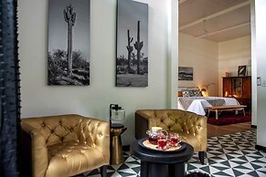 La Prometida Hotel