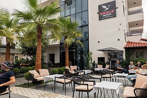 Hotel Eagle