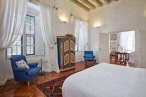 LUXURY VILLA 44