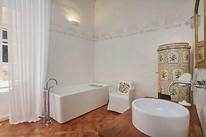 LUXURY VILLA 44