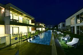 Ala Grand Residence