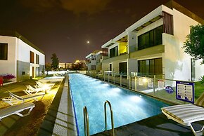 Ala Grand Residence