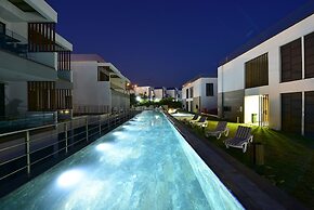 Ala Grand Residence