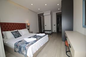 Ala Grand Residence